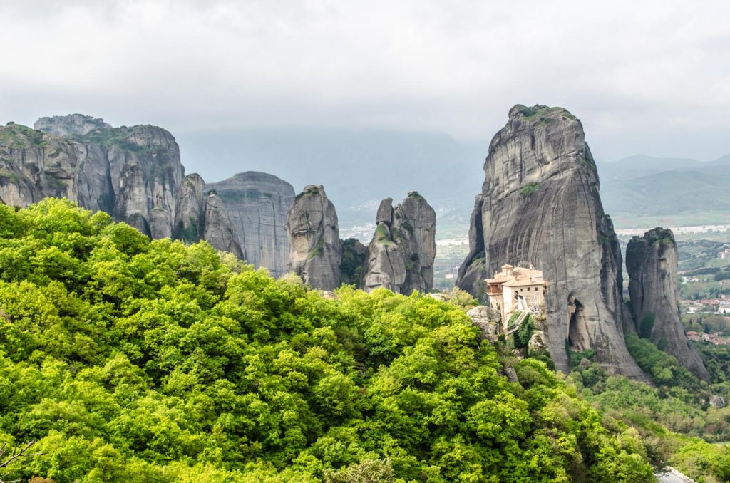 monasteries-meteora-1